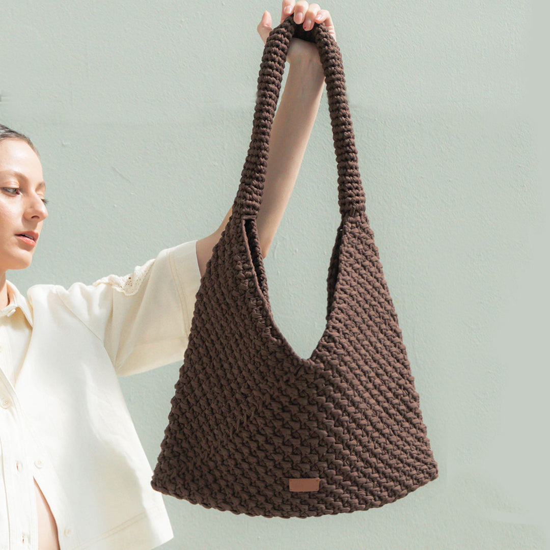 Lara Midi Triangle Tote